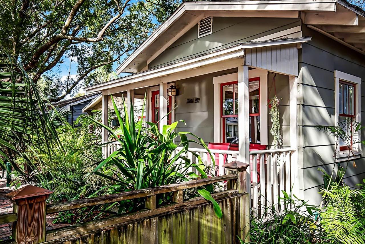 Charming 1923 Cottage At Erehwon Retreat Tampa Exterior photo
